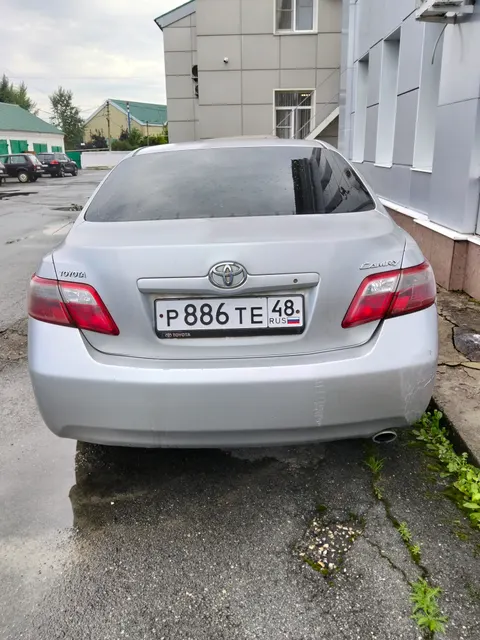 Транспортное средство -  легковой автомобиль - марка, модель TOYOTA CAMRY, 2007 года выпуска