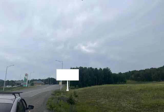 РФ, РБ, Абзелиловский район, СП Аскаровский сельсовет, а/д Аскарово- Бурангулово -Уфа, от кругового движения на 0 км + 50 м, по направлению в сторону г. Уфы