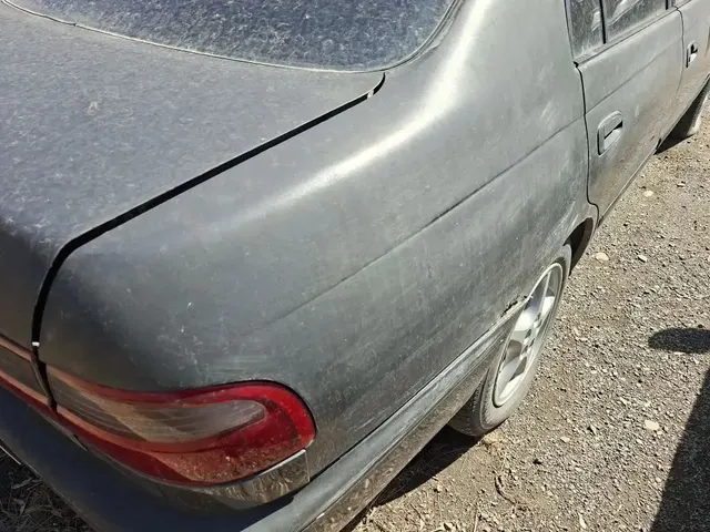 Автомобиль TOYOTA CORONA, г/н Н429РТ124, 1993 г.в., кузов № ST1900023642, двигатель № 0467301, цвет темно-серо-голубой. Рабочее состояние, и комплектность автомобиля не проверялось. Находится в г. Красноярск, данное имущество обращено в доход государства (Документы, ключи отсутствуют). (2638/25)
