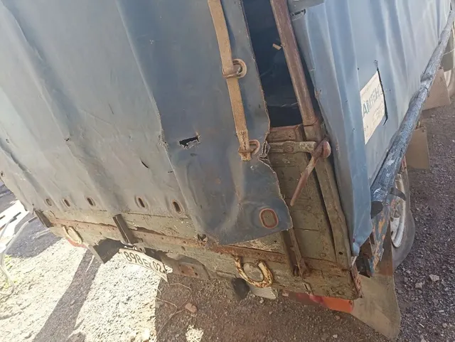 Автомобиль УАЗ 3303018