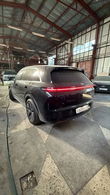 Автомобиль марки: LI L7, VIN LW433B123P1704601, цвет черный (ключи и документы в наличии)