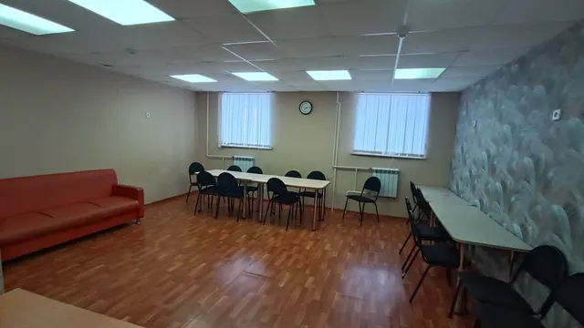 Нежилое помещение площадью 350,1 кв.м (59:09:0016001:556) по адресу: Пермский край, г. Лысьва, ул. Чайковского, д. 6