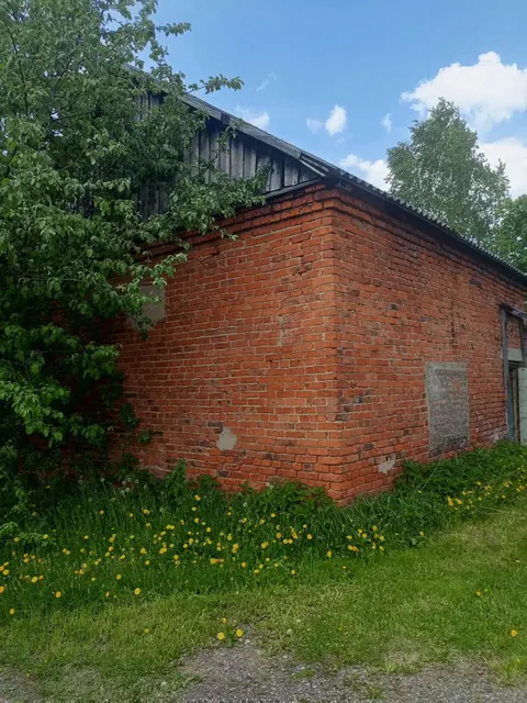 Продажа нежилого здания общей площадью 39,7 кв.м. с земельным участком 117 кв.м. в Дмитровском м.о.