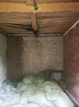 Здание мастерских, гаража, склада, расположенное по адресу: Кировская область, Юрьянский район, пгт Мурыгино, ул. Новая, д. 34, общей площадью 229,3 кв. м. Кадастровый номер объекта 43:38:270106:890.
