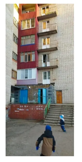 Доля в праве общей долевой собственности (1/3 доли) на комнату, назначение – жилое, площадь 11,4 кв. м, этаж № 2, кадастровый номер 18:26:030209:1828,  местонахождение: Удмуртская Республика, г. Ижевск, ул. Автозаводская, д. 62, кв. 2, помещ. 7.