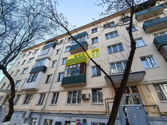 Продажа имущества, находящегося в собственности города Москвы: жилое помещение по адресу: г. Москва, наб. Шелепихинская, дом 16, кв. 32, общей площадью 44,2 кв. м. (Этаж №3), кадастровый номер: 77:01:0004045:3317