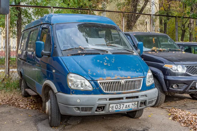 Легковой автомобиль марка, модель ГАЗ 32213, 2005 года выпуска, идентификационный номер (VIN): X9632213060440367, модель, № двигателя: 40630А 53150006, цвет кузова – балтика.