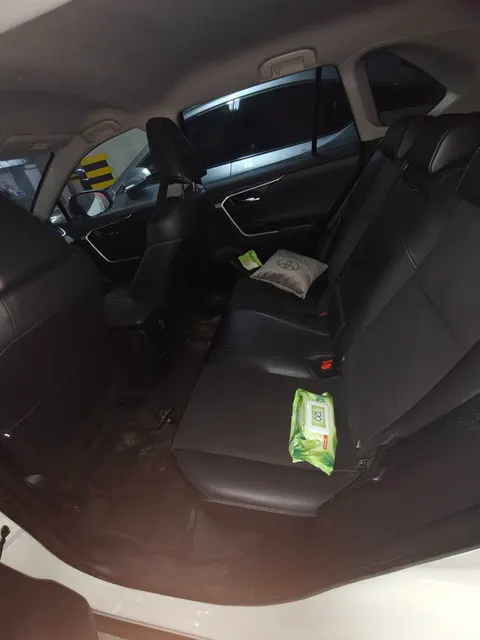 Легковой автомобиль Toyota, модель MXAA54L RNXMBX, 2021 года выпуска, цвет - белый (крыша черного цвета), государственный номер О046НН46, идентификационный номер (VIN) XW7R43FV80S036600, номер кузова (прицепа) XW7R43FV80S036600, номер двигателя М20АВD86612 (имущество обременено: арест, запрет на совершение регистрационных действий). Должник – ООО «Автотранссервис»