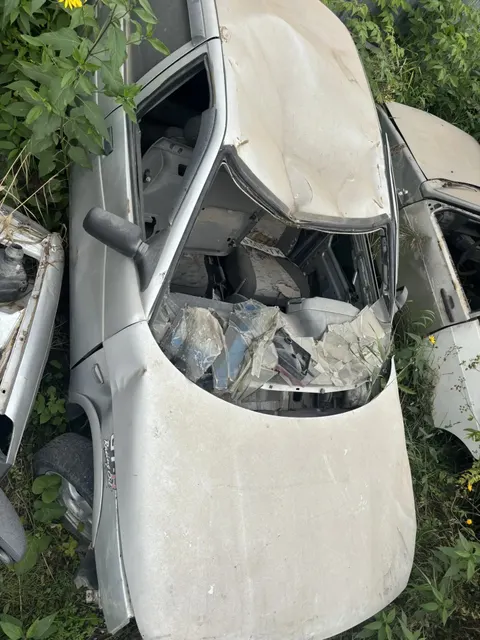 Автомобиль ВАЗ 21124 в аварийном состоянии, г/н В305ТК124, 2006 г.в., VIN XTA21124060374904, двигатель № 1475905, цвет светло-серебристый, после ДТП, комплектность не проверялась данное имущество обращено в доход государства, находится в г. Ачинск(Документы отсутствуют)