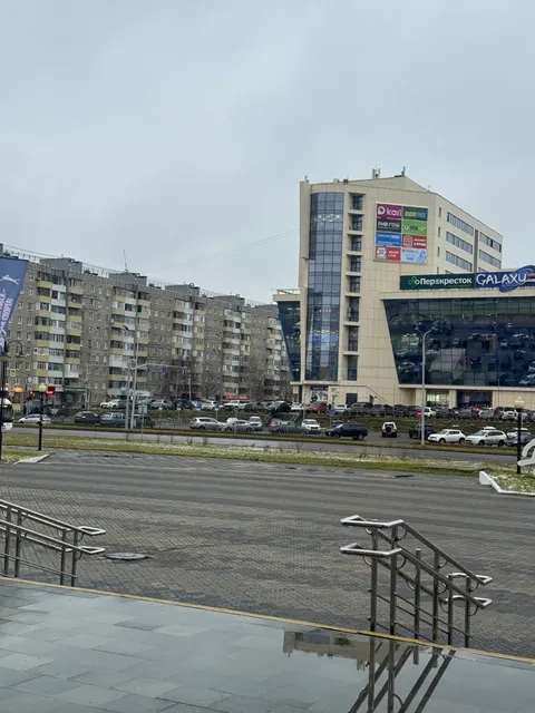 Аренда части благоустройства «Тротуары и площадки» здания «Спортивно-оздоровительный комплекс «Олимпия» по адресу: г. Нижневартовск, ул. Чапаева, д. 22