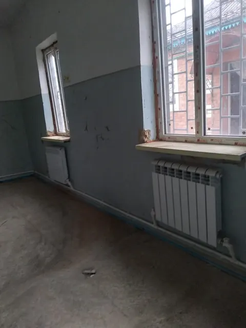 Объект аренды, площадь 16,00 кв. м., номер на поэтажном плане 1 этажа: 7-8,   адрес (местонахождение) объекта: 356101, Ставропольский край, Изобильненский  р-н, Новотроицкая ст-ца, Ленина ул, дом № 193