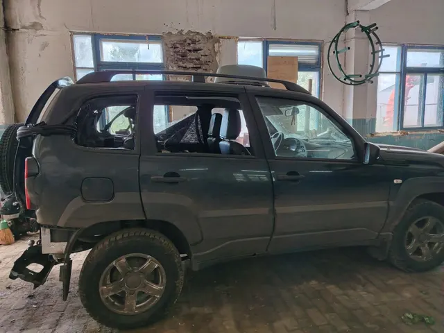 Легковой автомобиль LADA Niva