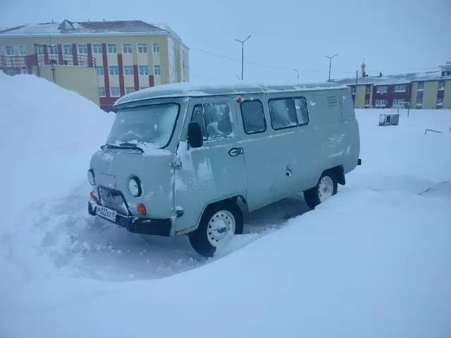 Автомобиль УАЗ-390994