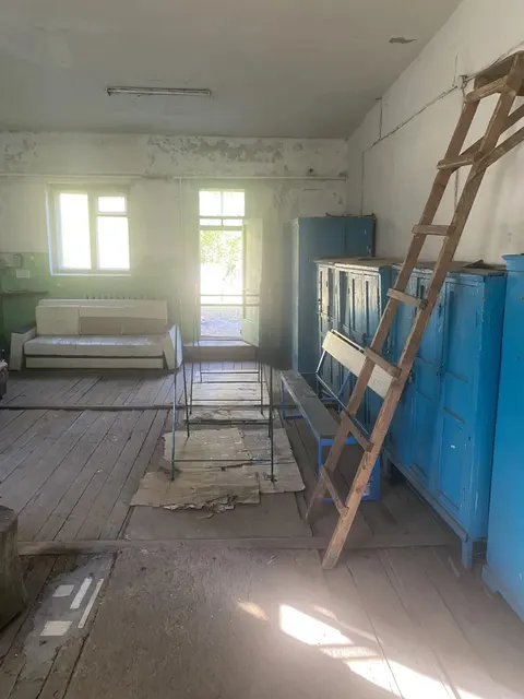 Право заключения договора аренды нежилого здания, общей площадью 349 кв. м, кадастровый номер 64:41:410907:59, Саратовская обл., г.Балашов-3, в/г № 2, территория 206 КЭЧ (района)