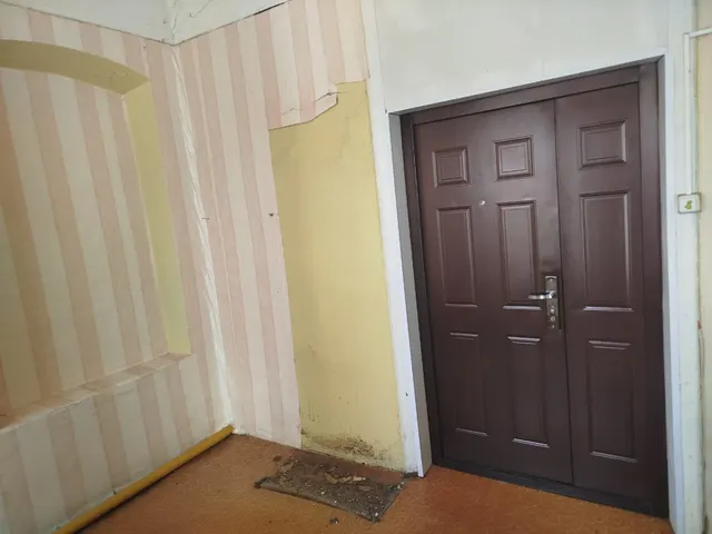 Нежилое помещение общей площадью 15 кв.м., кадастровый номер: 37:12:010509:202, расположенное по адресу: Ивановская область, р-н. Пестяковский, п. Пестяки, ул. Карла Маркса, д. 20.