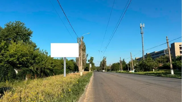 1) (№ в Схеме РК 2) Адрес: г. Харцызск, ул. Филатова, 1км+350м от развилки на въезде в Харцызск со стороны Макеевки, справа; 2) (№ в Схеме РК 7) Адрес: г. Харцызск, ул. Нахимова, на пересечении с пер. Клары Цеткин; 3) (№ в Схеме РК 11) Адрес: г. Харцызск, ул. Октябрьская, на пересечении с ул. Сергея Лазо (поз. 1); 4) (№ в Схеме РК 16) Адрес: г. Харцызск, ул. Адамца, д. 125; 5) (№ в Схеме РК 19) Адрес: г. Харцызск, ул. Чехова, на пересечении с ул. Мицкевича