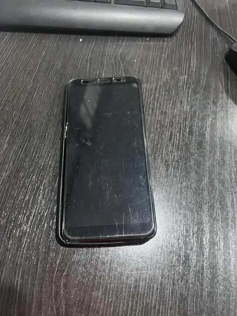 мобильный телефон samsung A8+ 1 Штука (шт)