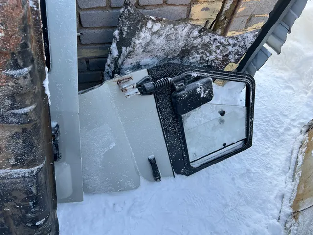 Высвобождаемое движимое военное имущество