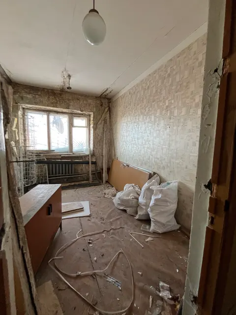 Нежилое помещение площадью 11,6 кв. м (№ 54 на поэтажном плане), расположенное на втором этаже нежилого здания по адресу: Свердловская область, г. Верхняя Пышма, с. Балтым, ул. Первомайская, д. 41