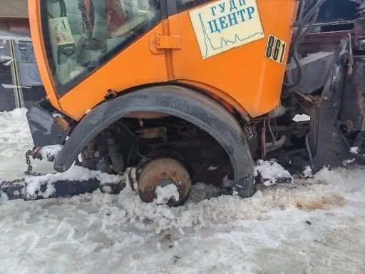 Коммунальная машина HOLDER M480