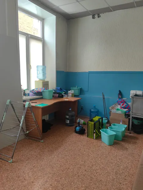 Нежилое помещение № 14 площадью 19,1 кв.м (согласно выкопировке из поэтажного плана дома), расположенное по адресу: г. Кемерово, ул. 9 Января, 12, 1 этаж, общей площадью 243,4 кв.м, закрепленное на праве оперативного управления за МБУ «ЦПП».  Целевое назначение: для ведения предпринимательской деятельности (офисное помещение, деятельность по чистке и уборке жилых зданий и нежилых помещений, хранение клинингового инвентаря). Режим использования: понедельник - воскресенье с 07:00 до 22:00.