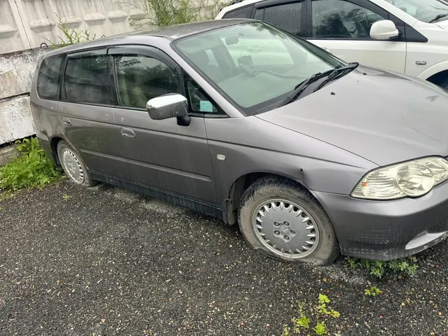 (повторные торги) Автомобиль HONDA ODYSSEY, 2000 г.в., г/н К739ТХ24, VIN отсутствует, № кузова RA6-1090047, цвет серый. Идентификационные номера не сверялись, рабочее состояние не проверялось, автомобиль закрыт, ключи и документы отсутствуют. Должник Шупиков В.В. Обременения: Арест, запреты на рег. действия. Начальная цена продажи 457300,00 руб. Задаток 69000,00 руб. (пор. 1826)