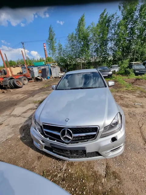 Автомобиль Mercedens Benz C180, г.в. 2012, VIN: WDD2040491A740819, г/н: Е212ВС11, Документы: Нет, Ключи: Нет, Примечание: Номер кузова WDD2040491A740819. АС ПИБИ: 11-009290-1