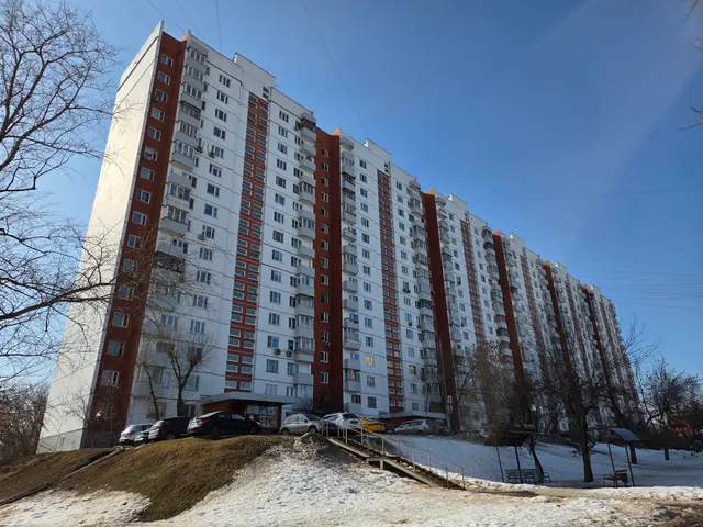 Продажа имущества, находящегося в собственности города Москвы, нежилое помещение по адресу: г. Москва, ул. Ивана Сусанина, д. 2, корп. 1, площадью 525,4 кв. м (этаж № 1), кадастровый номер: 77:09:0000000:1472