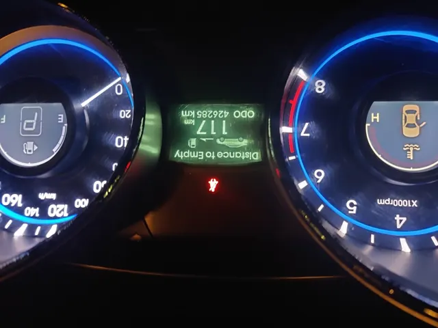 (повт) Д-к Логашенко Н.А. А/м HYUNDAI SONATA, г/в 2012, г/н С074СЕ93, VIN KMHEC41BBCA451736. Обременение: арест, н/ц 464 695,00 руб., з-к 92 939,00 руб., ш/а 4 647,00 руб.