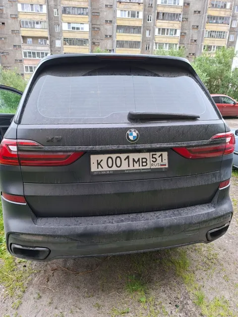 Автомобиль BMW X7 Xdrive30D, 2021 г.в., VIN X4XCW89430Y806516, г.н. К001МВ51, цвет черный. Работоспособность не проверялась. Расположенный по адресу: Мурманская обл., г. Североморск, ул. Инженерная, д. 6. Должник Кошкарева Л.О.