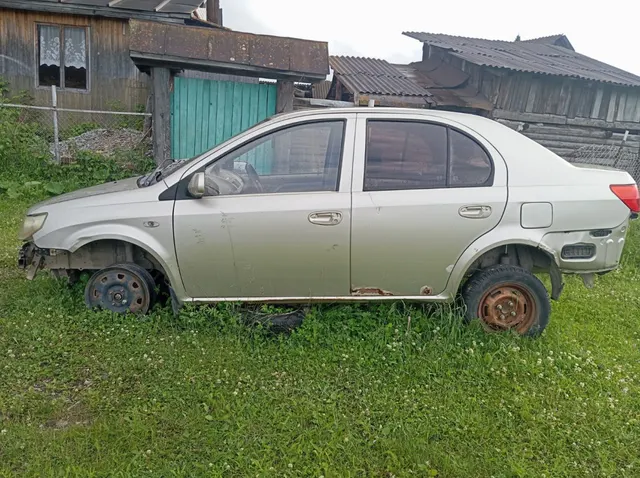 Автомобиль марки FAW CA7 130UE3 (VITA) (ФАВ СА7 130УЕЗ) г/н В521НА702, LFP72ACB885D04139, разукомплетован