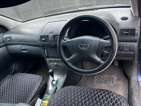 Транспортное средство Toyota Avensis, 2003 года выпуска, цвет - синий, номер кузова AZT2500001707, государственный номер Р117МС03.
