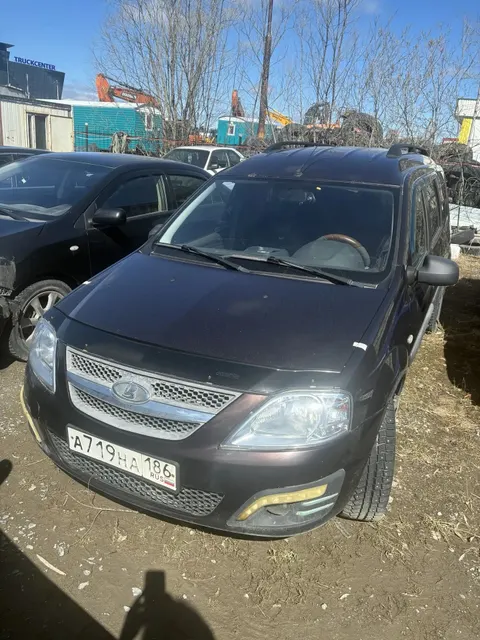 Автомобиль "LADA KS035L LADA LARGUS", г/р/з А719НА186, г/в 2017, цвет темно-коричневый, VIN XTAKS035LJ1058023 ТС обременено ЗАЛОГОМ. По общему правилу при переходе права собственности залог сохраняется в соответствии со ст. 353 ГК РФ; приобретатель имущества приобретает права и несет обязанности залогодателя. Риски, связанные с сохранением залога и возможностью обращения взыскания на предмет залога, несет приобретатель. ТС имеет ограничения ФССП на рег. действия (ключи и документы отсутствуют)