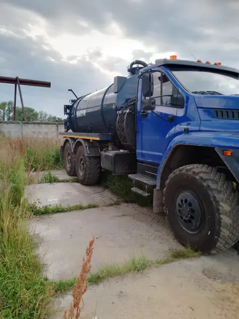 автоцистерна вакуумная
