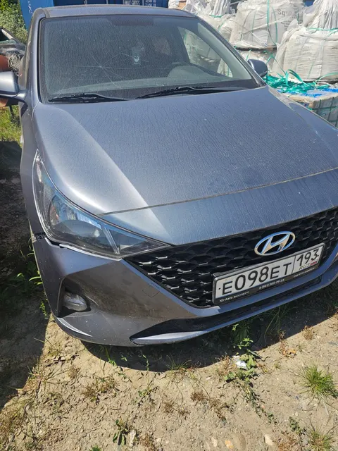 Автомобиль Хендэ Солярис г.н Е098ЕТ193. Документы отсутствуют.