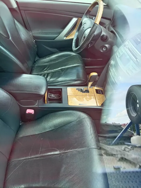 Легковой автомобиль TOYOTA CAMRY
