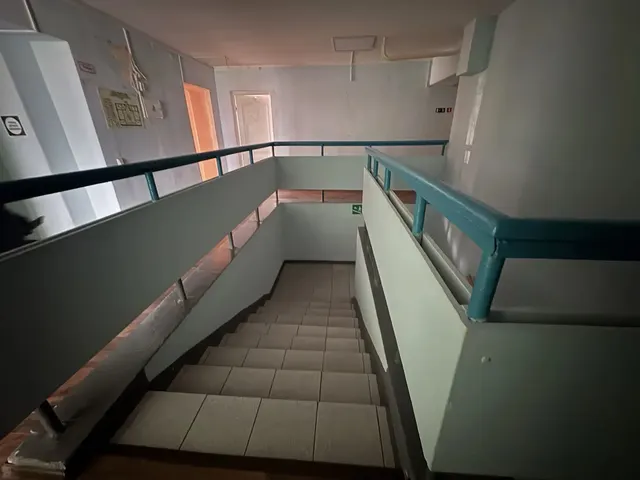 Нежилое помещение  площадью 292,9 кв.м