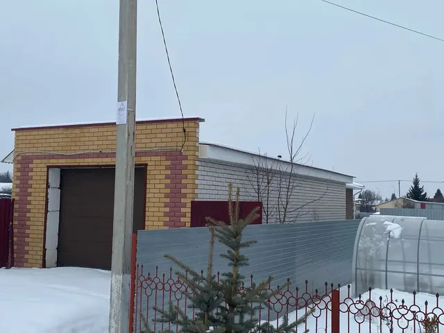 Нежилое здание, пл. 60 кв.м., к/н 16:08:020121:668 и земельный участок, пл. 602 кв.м., к/н 16:08:020121:994 по адресу: РТ, м.р-н Апастовский, пгт.Апастово, ул.С.Заляла, д.2. Начальная цена – 885 500,00 руб. (1673 (I), Вилданов И.Ф.)