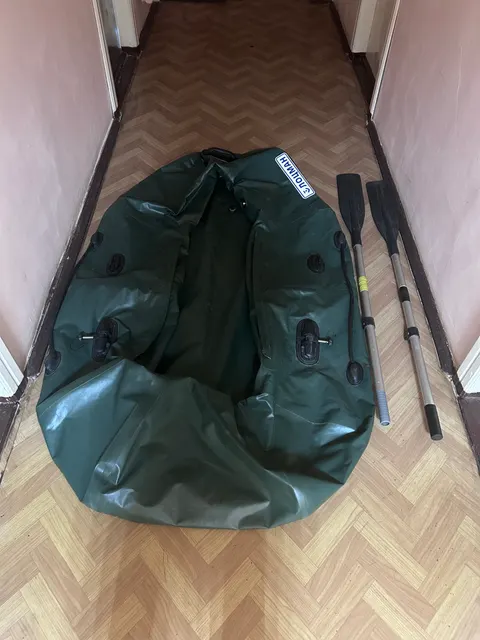 Единый лот 1. Лодка ПВХ "Три акулы" LTA 280 зеленого цвета с двумя алюминиевыми веслами; 2. Резиновая лодка ПВХ "Лоцман" зеленого цвета весло - 2 шт. Полное описание в извещении от 24.09.2026 г