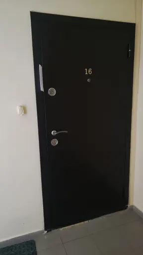 Д-к Мицель Т.М. Квартира пл. 55,1 кв.м, КН 23:37:0101030:129, адрес: г.Анапа, ул.Тургенева д.55 кв.16. Обременение: залог, арест, н/ц 8 182 400,00 руб., з-к 81 824,00 руб., ш/а 81 824,00 руб.