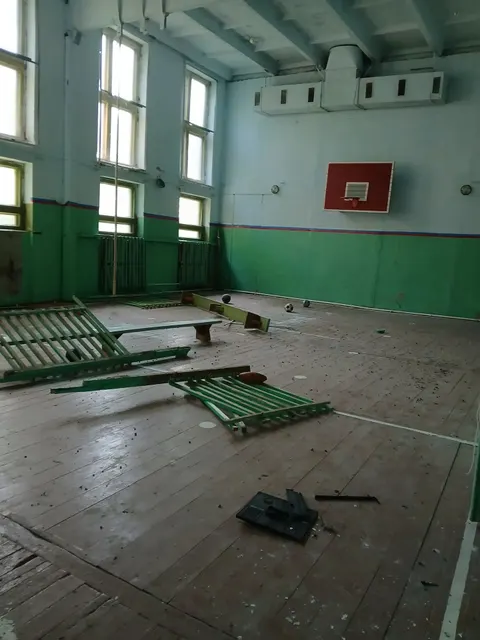Здание