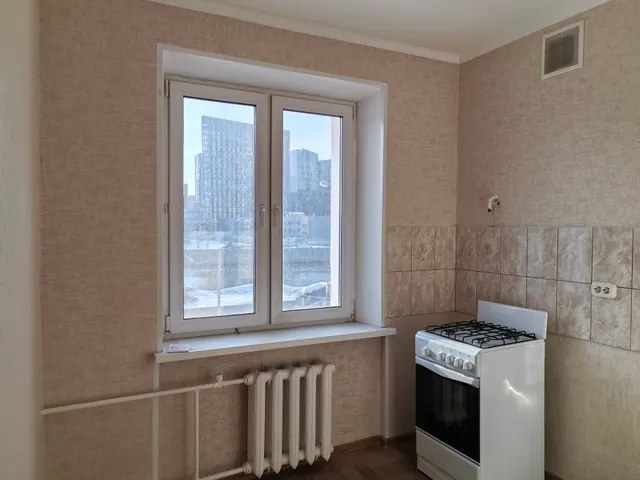 Продажа имущества, находящегося в собственности города Москвы: жилое помещение по адресу: г. Москва,  Шелепихинская наб., д. 16, кв. 49 (этаж № 2) общей площадью 45,3 кв.м, кадастровый номер 77:01:0004045:3306