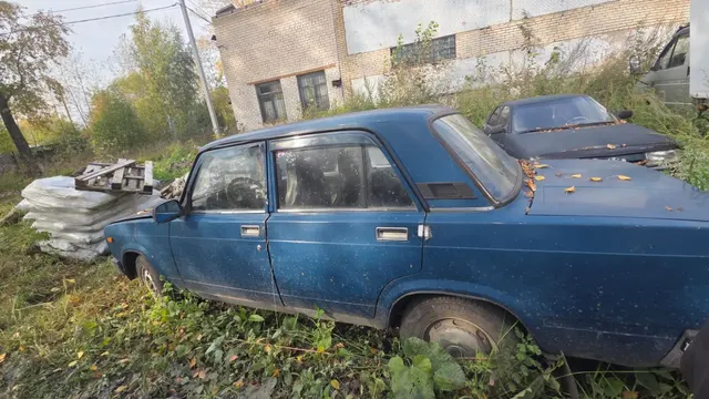 Автомобиль марки ВАЗ 21054, ГРЗ А379УС35, VIN XTA21054082144675