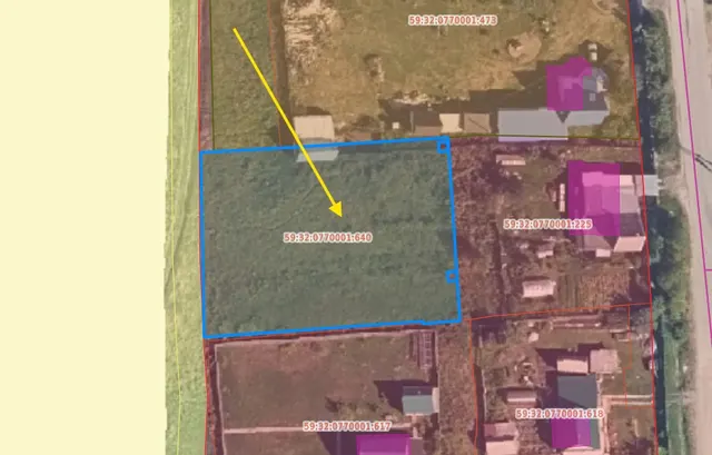 Продажа земельного участка общей площадью 2203 кв.м, разрешенное использование: для ведения личного подсобного хозяйства (приусадебный земельный участок). Местоположение земельного участка: Пермский край, Пермский муниципальный округ, деревня Ключики, тракт Старый, з/у 20б, категория земель: земли населенных пунктов. Кадастровый номер: 59:32:0770001:640.