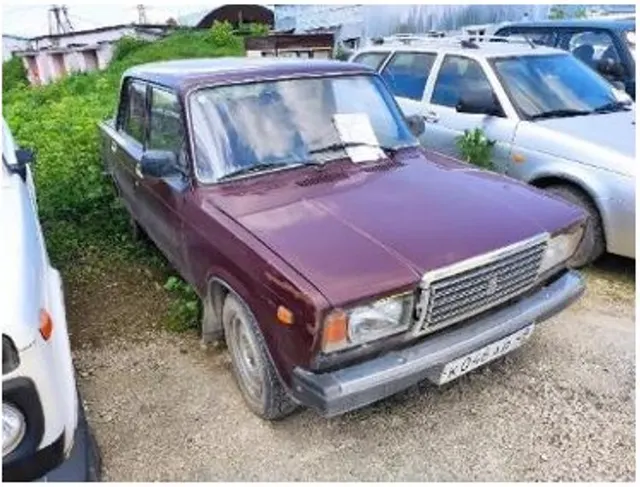 Легковой автомобиль марка, модель ТС: ВАЗ-210740 LADA 2107, 2008 года выпуска,  идентификационный номер (VIN) – XTA21074082755374, модель и номер двигателя – 9070273 (21067), цвет кузова – красный (темно-вишневый) по адресу: Липецкая обл., г. Липецк, пр. Поперечный, д.4А