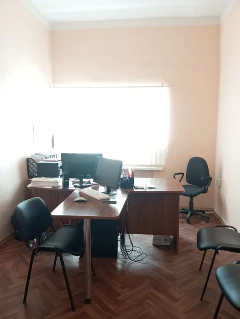 Объект аренды, площадь 11,8 кв. м., номер на поэтажном плане 3 этажа: 15,   адрес (местонахождение) объекта: Российская Федерация, Карачаево-Черкесская Республика, Хабезский район, а. Хабез, ул. У. Хабекова, д. 89
