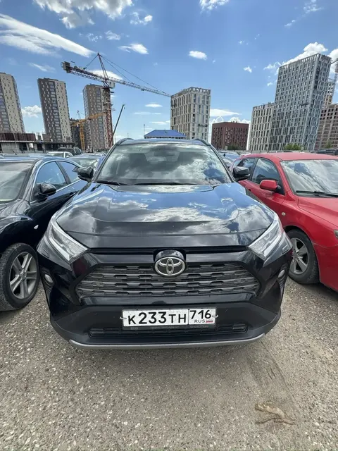 Легковой универсал TOYOTA RAV4, 2021 г.в., г/н К233ТН716; VIN XW7D43FV60S038307. (Поручение 1769, должник ООО "Комплексное Энергоразвитие Инжиниринг"). Начальная стоимость 2 864 700,00 рублей.