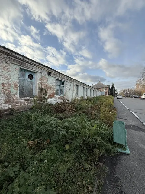 нежилое помещение, расположенное по адресу: Белгородская область, г. Губкин, ул. Победы, д. 2