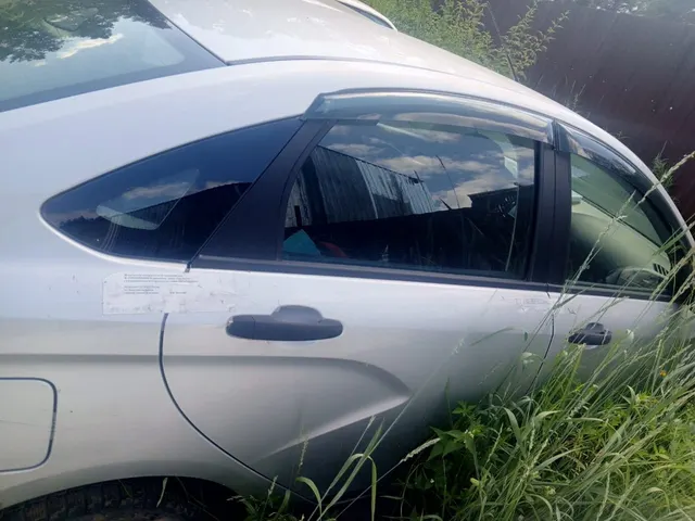 Автомобиль марки “Лада Веста” с государственным регистрационным знаком Е 287 АТ 04.ViN номер XTAGFL110LY389147, 2019 года выпуска.Имеется ограничение в виде залога.