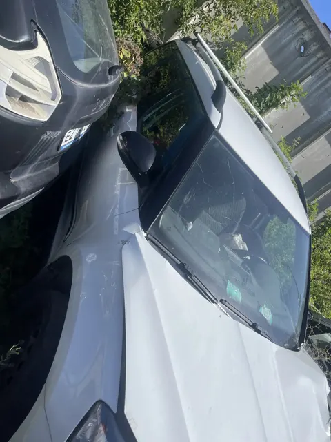 Имущество в качестве годных остатков: Автомобиль Шкода Ети , г/н Е930РВ196, 2017 г. в., VIN XW8LB65L2HH703470